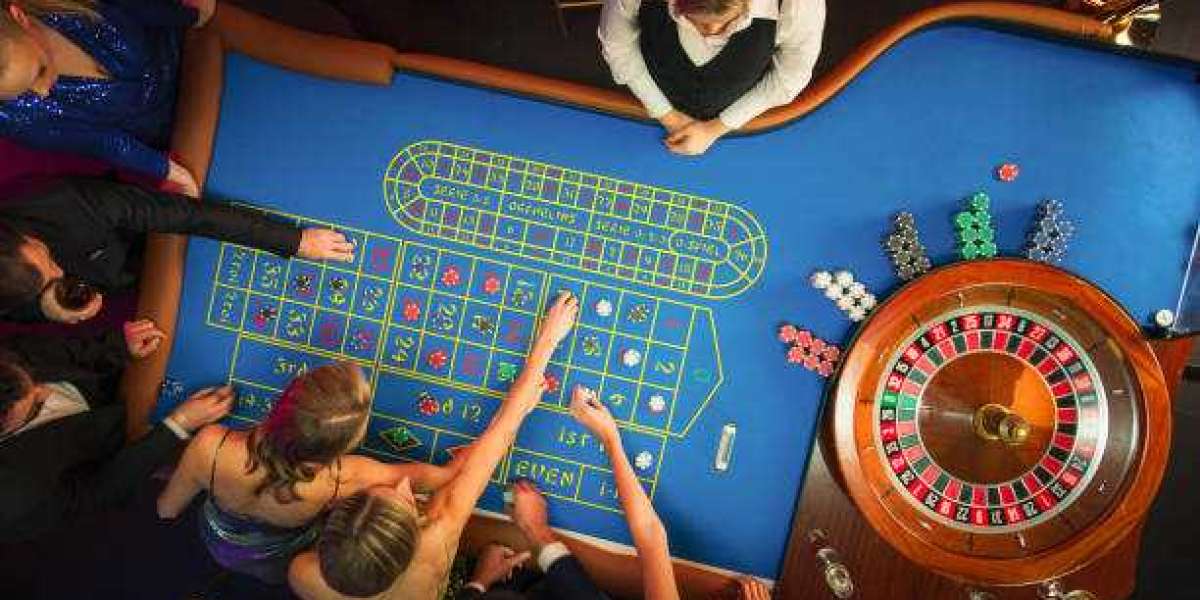 Nowe trendy w grach slotowych online: co przyniesie 2025 rok dla graczy i dostawców gier