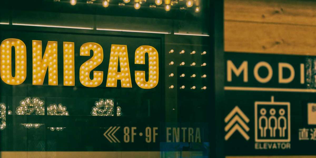 Le tendenze emergenti nel gioco dal vivo nei casinò online del 2025: come le esperienze di gioco interattive e i dealer 