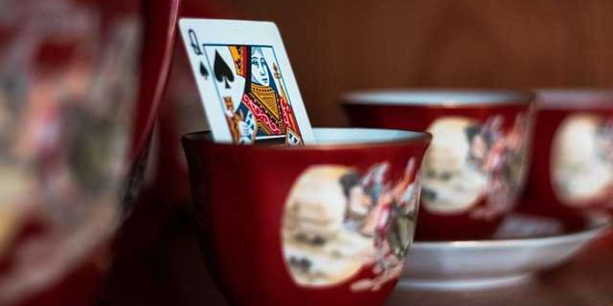 Fremtidens regulering af online gambling: Hvordan nye love og retningslinjer i 2025 påvirker spillernes rettigheder og o