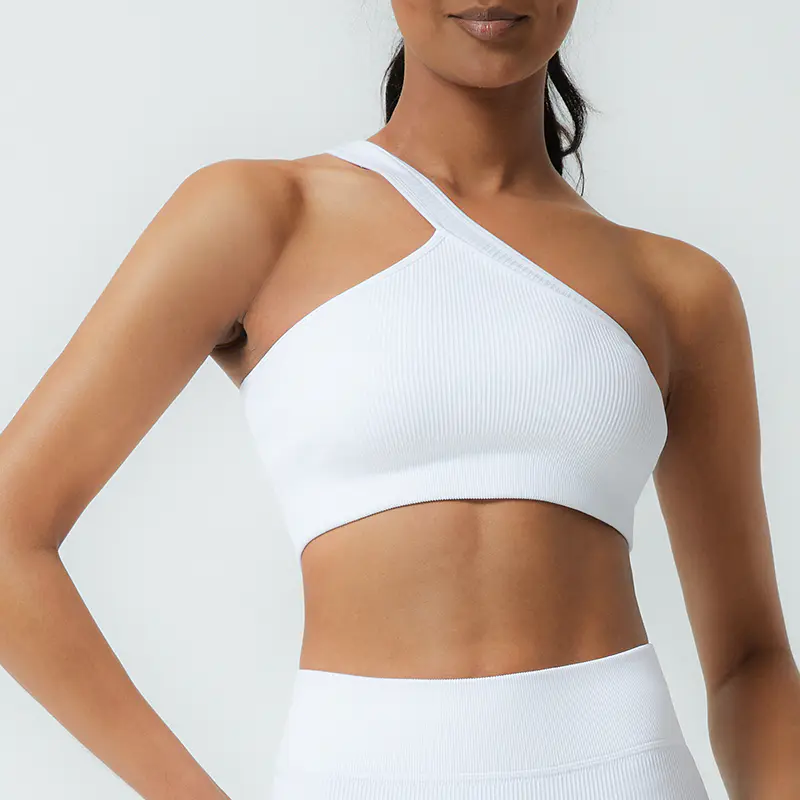 Discover the Ultimate Comfort with Yongxing’s Seamless Yoga Sets