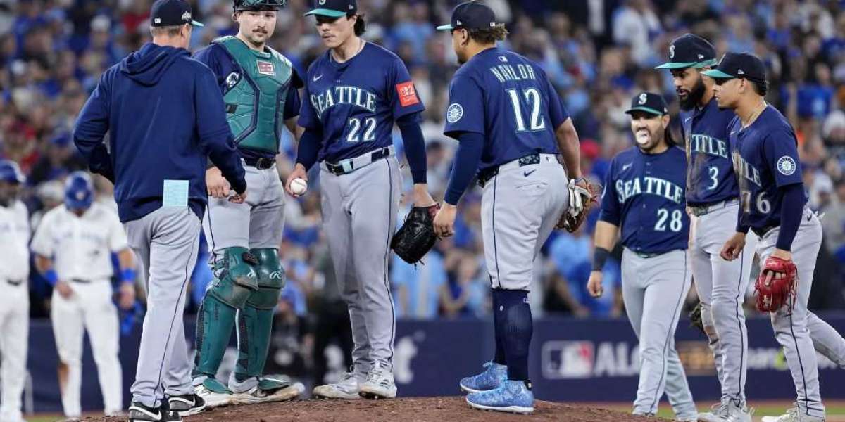 Mariners purchase perplexed more than invest in of functions, reduce towards Padres 7-6